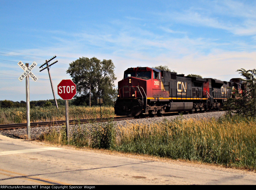 CN 2682